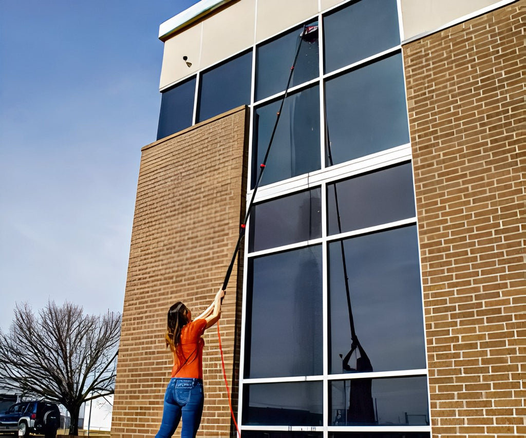 Telescopic Hydro Cleaner a 389 PLN